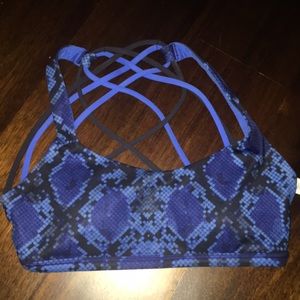 Lululemon 🍋 sports bra free to be wild